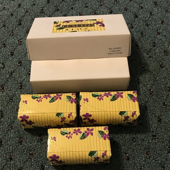 Claus Porto – Condessa Wild Pansy Soap (Deco Box of 3) - RARE FIND - Picture 4 of 4